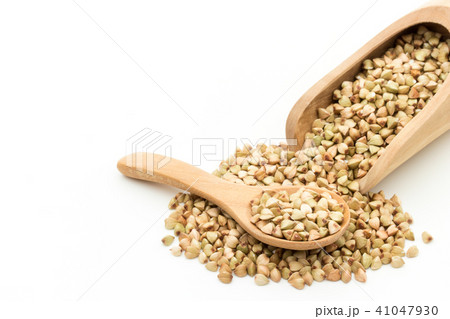 蕎麦の実:buckwheat groats 41047930