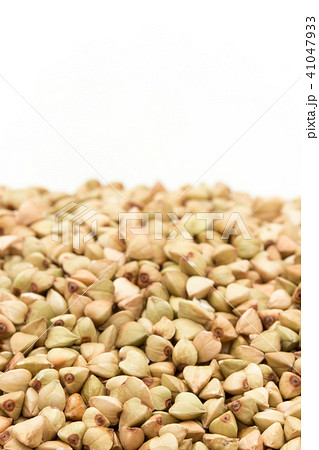 蕎麦の実:buckwheat groats 41047933