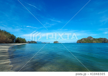 Tanjung Rhu Beach, Langkawi / マレーシア・ランカウイ島・タンジュンルー Tanjung Rhu Beach, Langkawi / マレーシア・ランカウイ島・タンジュンルー 41048305