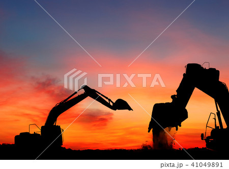 silhouette of Excavator 41049891
