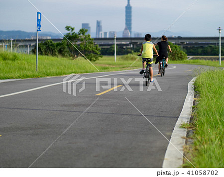 自転車 バイク サイクリング 41058702
