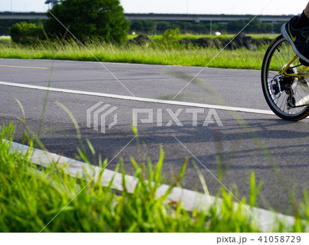 自転車 バイク サイクリング 41058729