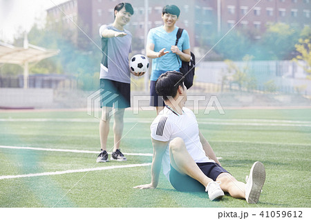 10代 男 男性 41059612