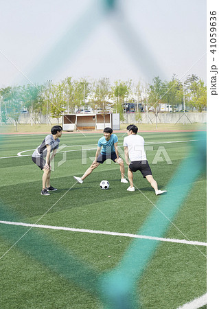 10代 男 男性 41059636