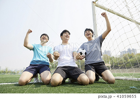 10代 男 男性 41059655