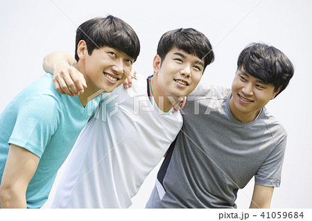 10代 男 男性 41059684