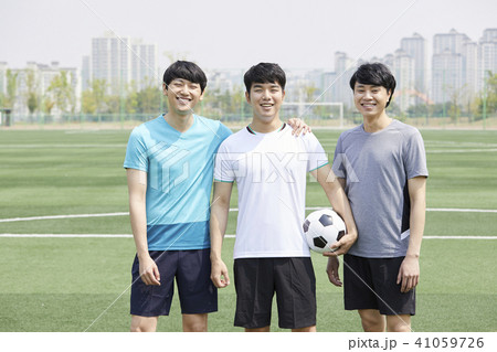 10代 男 男性 41059726