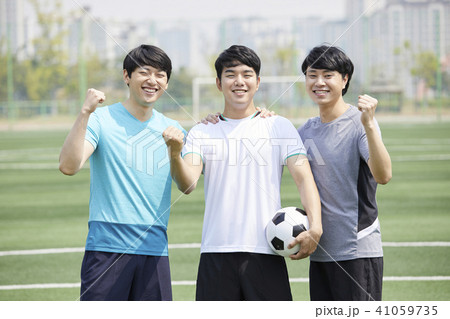 10代 男 男性 41059735