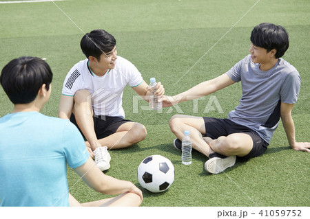 男 男性 男の子 41059752