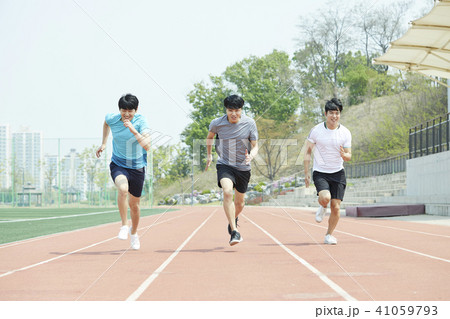 10代 男 男性 41059793