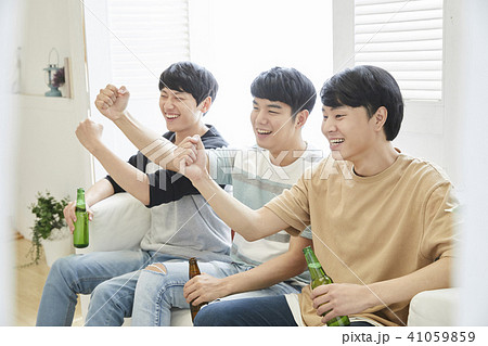 男 男性 男の子 41059859