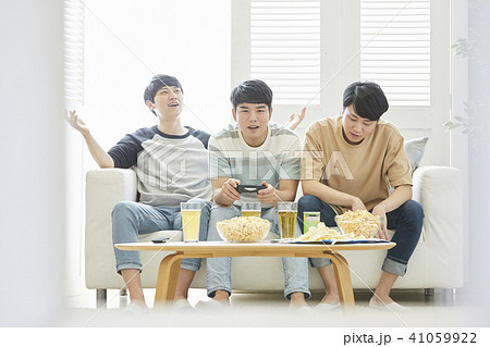 ゲーム 男 男性 41059922