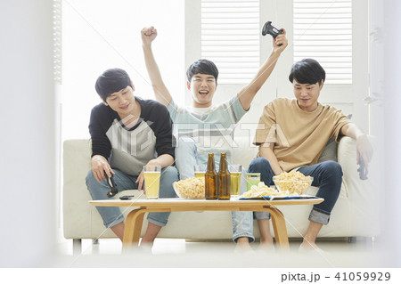 男 男性 男の子 41059929