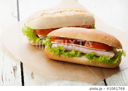 Sandwiches on paper 41061768