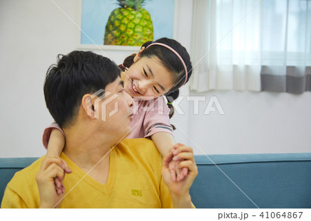 娘 感情 顔 41064867