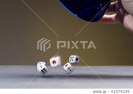 ベット かける 賭ける 41074295