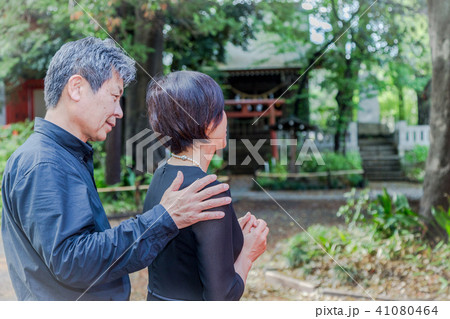 冠婚葬祭 夫婦編 お互いの思いやりを感じていただければ嬉しいです 41080464