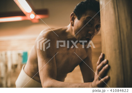 Sumo wrestling Sumo wrestling 41084622