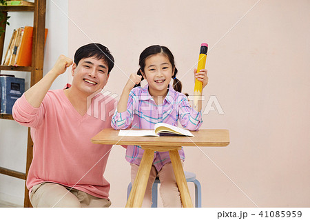 勉強 鉛筆 娘 41085959