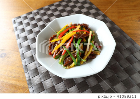 青椒牛肉絲 41089211