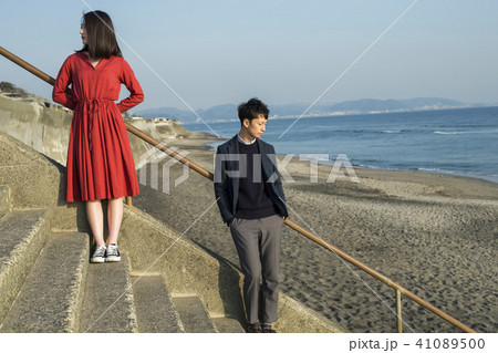 カップル　別れ　イメージ 41089500