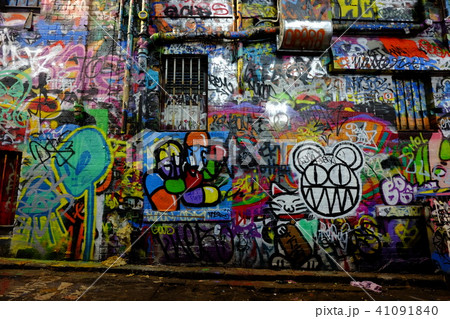 ストリートアート 41091840