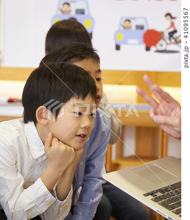 子供 交通安全指導 子供 交通安全指導 41095567