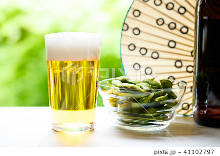 ビールと枝豆 ビールと枝豆 41102797
