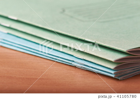 notebooks on the school table 41105780