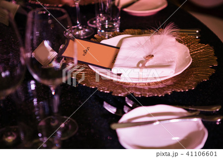 decorations holiday  restaurant flowers glasses 41106601