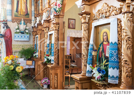 Iconostas in the Christian church Iconostas in the Christian church 41107839