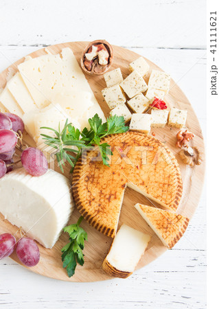 Cheese platter 41111621