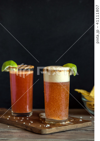 Michelada Bloody Beer Cocktail 41111807