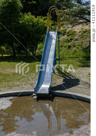宮城県　公園のすべり台 Park slide 41111919