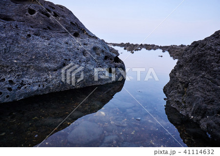 岩 石 グー 41114632