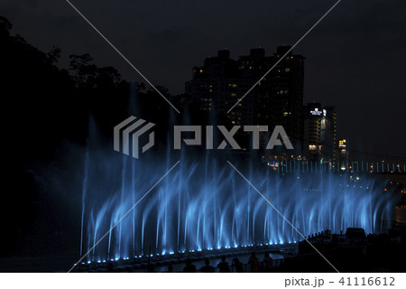 噴水 間欠泉 ガイザー 41116612