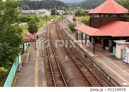八高線明覚駅の跨線橋から見た上り方面 41119958
