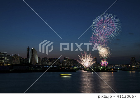 横浜開港祭ビームスペクタクルinハーバー 横浜開港祭ビームスペクタクルinハーバー 41120667