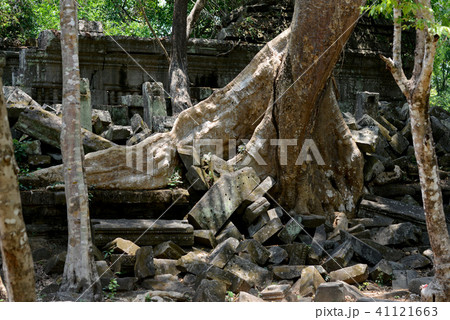 CAMBODIA SIEM REAP ANGKOR BENG MEALEA TEMPLE 41121663