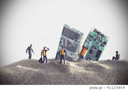 海辺の残骸 41123954