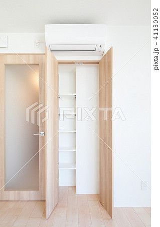 収納（開け閉めの同ポジ） 41130052