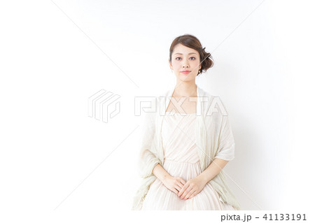 不機嫌な女性 不機嫌な女性 41133191