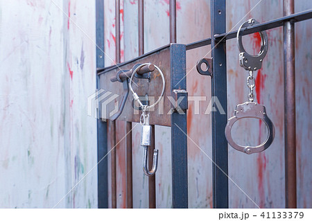 逮捕・刑務所・犯罪イメージ 41133379
