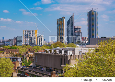 Modern architecture in London 41136286