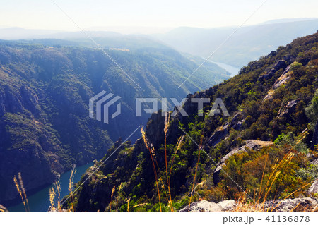 river with steep rocky banks 41136878