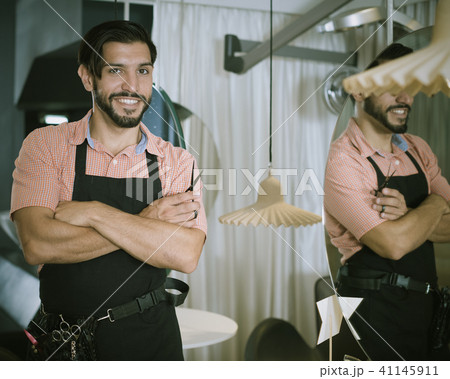 positive sexy worker man hairdresser 41145911