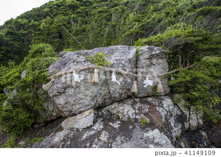 大御神社さざれ石 41149109