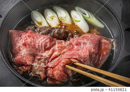 和牛すきやき Tasty sukiyaki Japanese cuisine 和牛すきやき Tasty sukiyaki Japanese cuisine 41150621