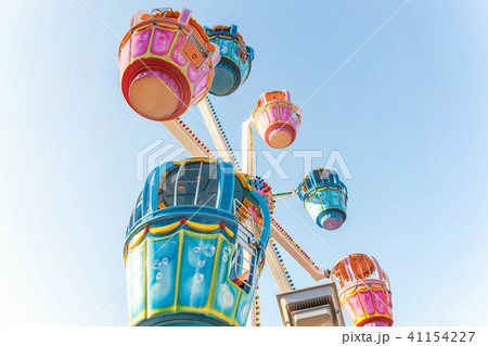 Ferris wheel 41154227