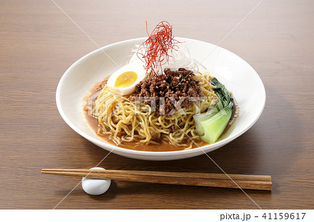 汁なし担担麺 41159617